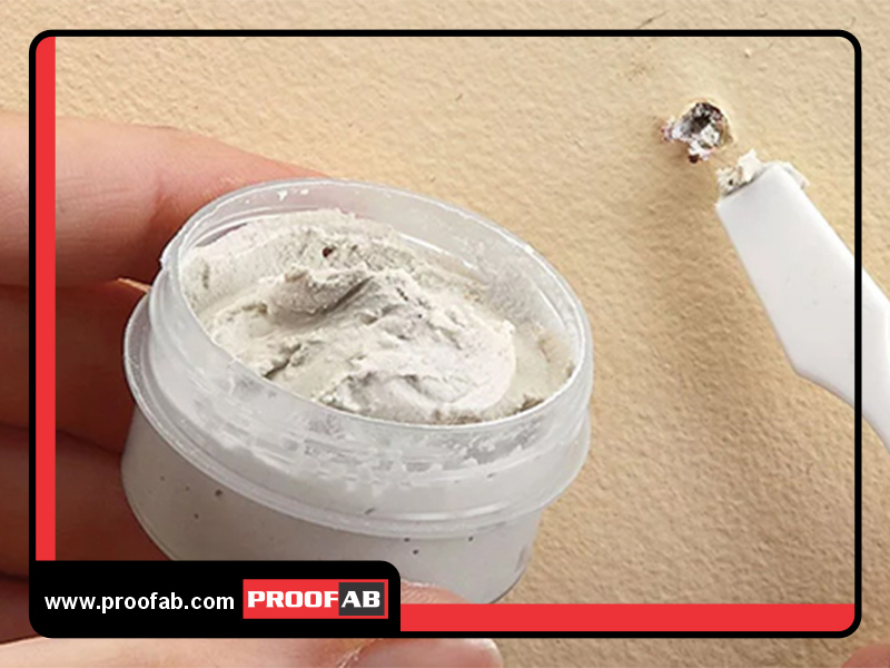 پر کردن سوراخ دیوار با بتونه پر کردن سوراخ دیوار با بتونه